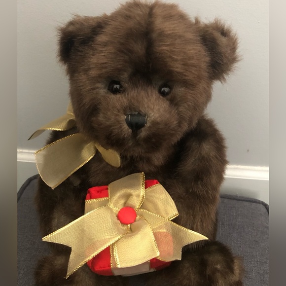 GUND Teddy Bear Plush holding gift box - Picture 2 of 7